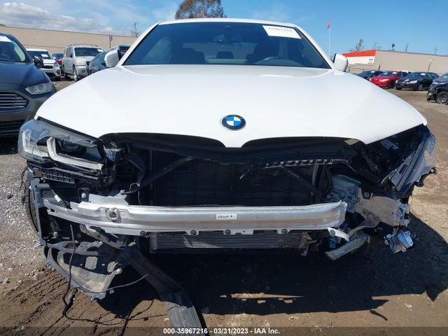 BMW 5 Series 530e 2021 аукцион фото