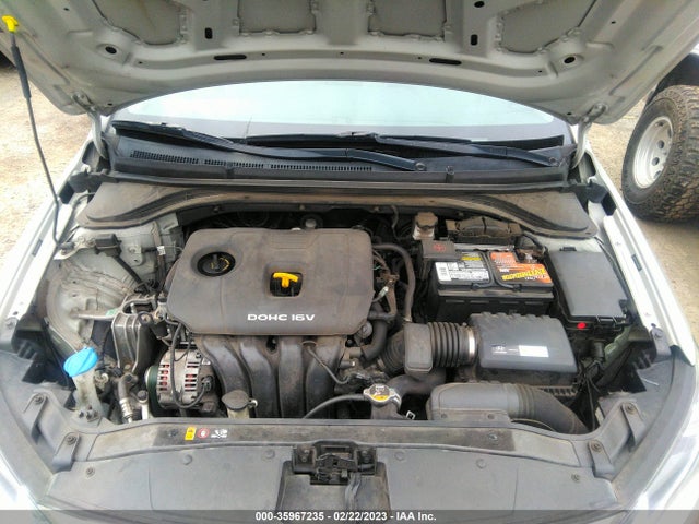 Hyundai ELANTRA SE 2017 5NPD74LF5HH089650 Image 11