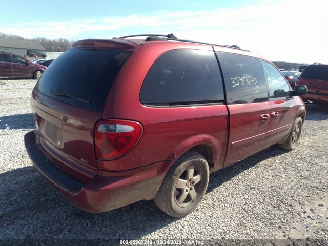 2005 DODGE GRAND CARAVAN SXT VIN: 2D4GP44L05R223449