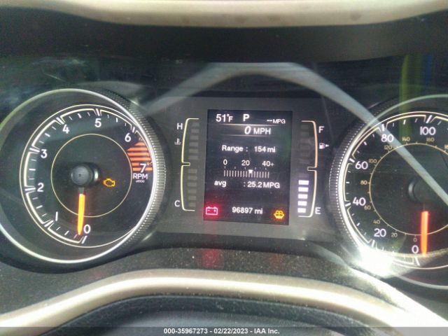 1C4PJLCB3HW534421 Jeep Cherokee Latitude