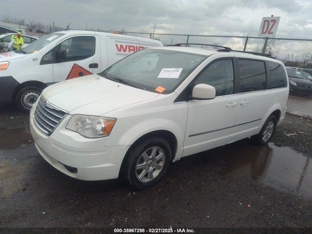 2A4RR5D13AR324221 Chrysler Town & Country Touring