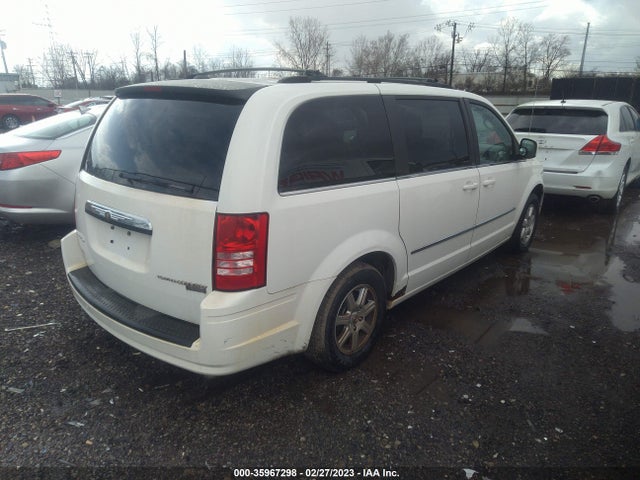 2A4RR5D13AR324221 Chrysler Town & Country Touring