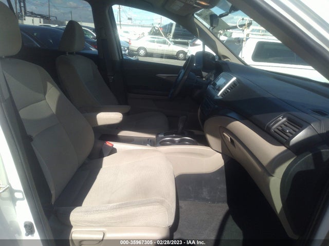 Honda PILOT LX 2016 5FNYF5H14GB013311 Image 7