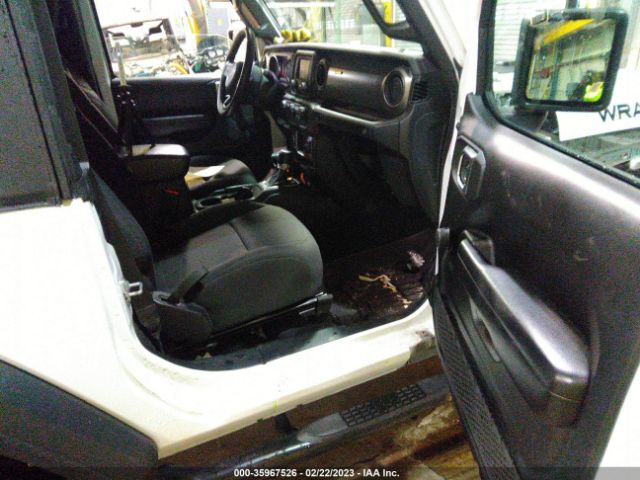 1C4GJXAG1JW169135 Jeep Wrangler Sport