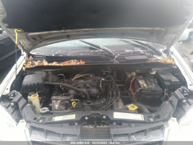 2A4RR5D16AR113899 Chrysler Town & Country Touring