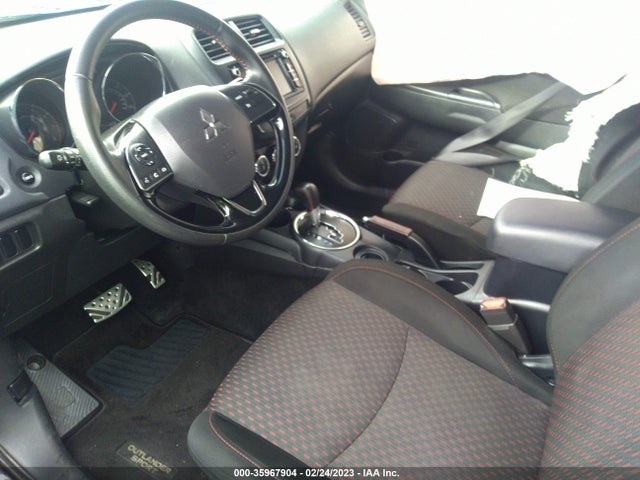 JA4AP3AUXHZ068987 Mitsubishi Outlander Sport 2.0