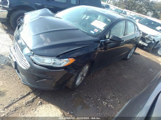3FA6P0HD7KR148085 Ford FUSION SE