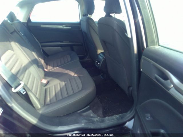 3FA6P0HD7KR148085 Ford FUSION SE