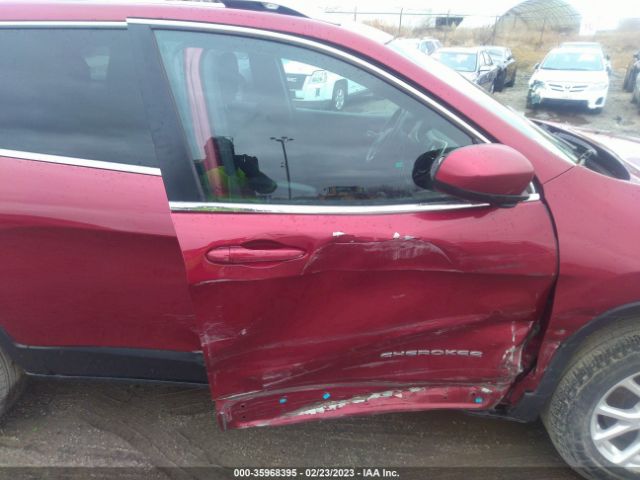 1C4PJMCS0FW578184 Jeep Cherokee Latitude
