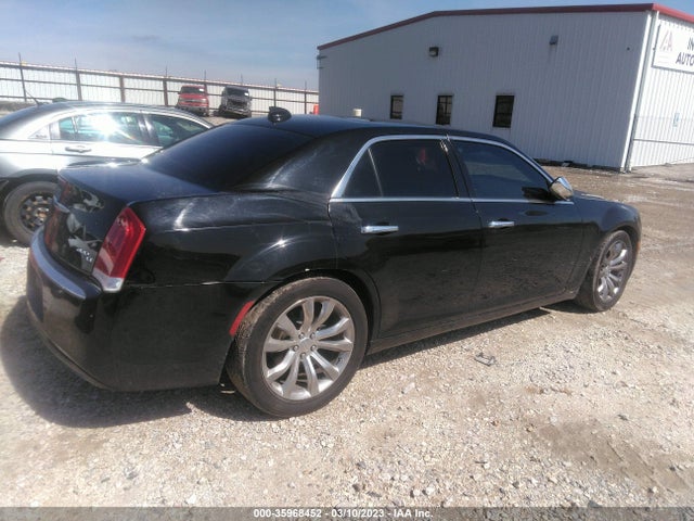 2C3CCAEG5HH590885 Chrysler 300 300c