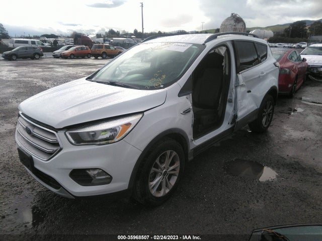 Ford ESCAPE SE 2018 1FMCU0GD7JUA75018 Image 2