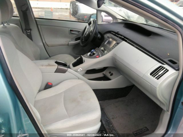 Toyota Prius Four 2015 JTDKN3DU7F1882716 Image 5