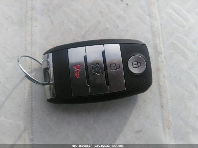 5XYPKDA11GG018924 KIA Sorento
