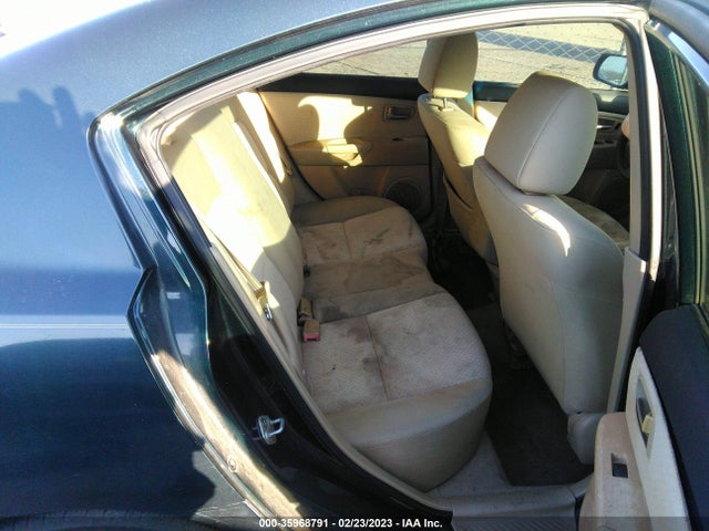 2005 MAZDA MAZDA3 I VIN: JM1BK12F851244118