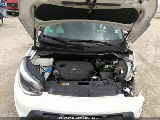 KIA Soul Base 2015 KNDJN2A27F7800389 Image 11