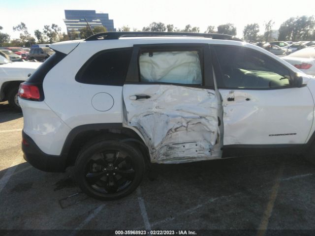 1C4PJLCS9GW233568 Jeep Cherokee Altitude