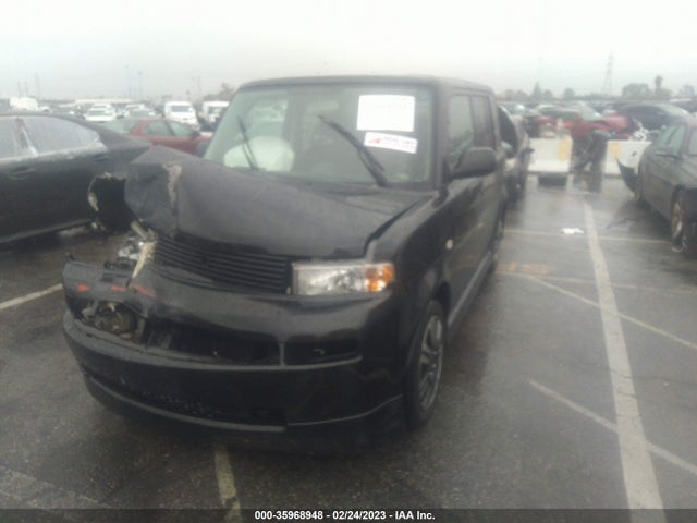 2005 SCION XB VIN: JTLKT324654008609