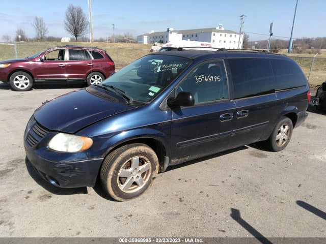 2005 DODGE GRAND CARAVAN SXT VIN: 2D4GP44L05R312552