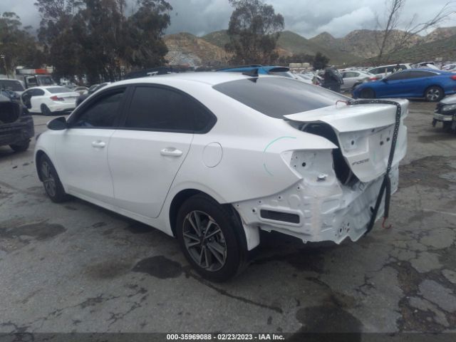 3KPF24ADXPE538705 KIA Forte Lxs