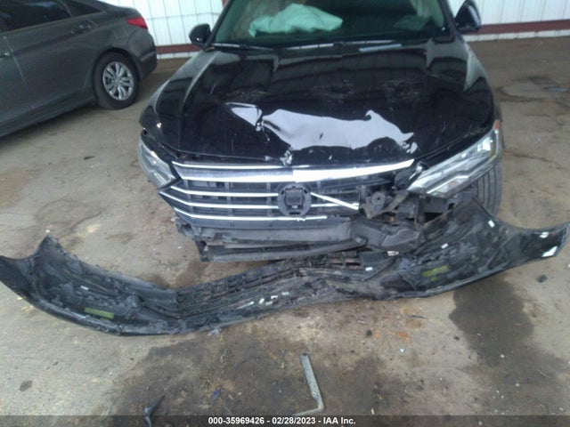 3VWCB7BU8KM141363 Volkswagen Jetta S/se/r-line