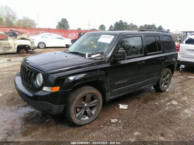 Jeep Patriot High Altitude Edition 2015 1C4NJRFB2FD333088 Image 2