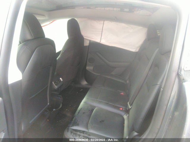 Tesla Model Y Long Range 2022 7SAYGDEE1NF322068 Image 10