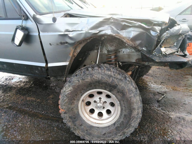 1993 JEEP CHEROKEE VIN: 1J4FJ28S2PL603138