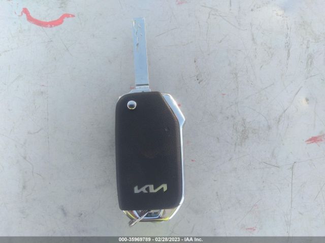 3KPF24AD9PE579925 KIA Forte Lxs