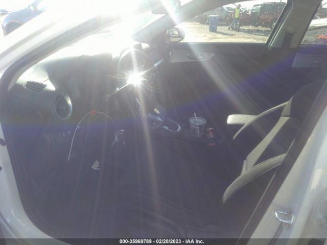 3KPF24AD9PE579925 KIA Forte Lxs