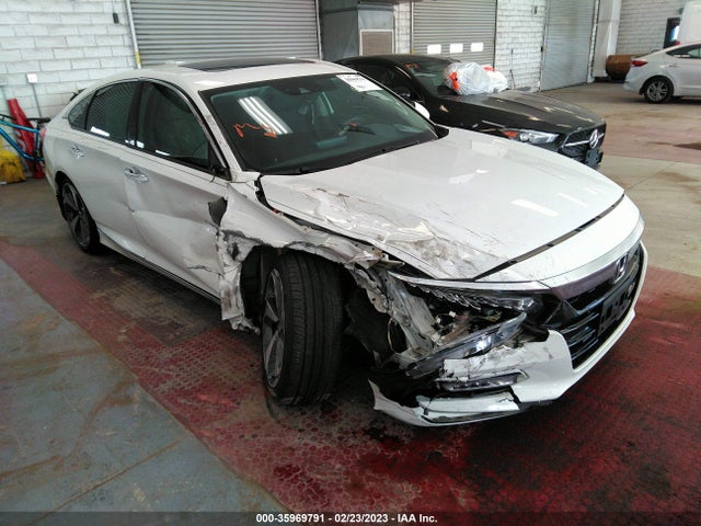 2018 1HGCV2F99JA048321 main image