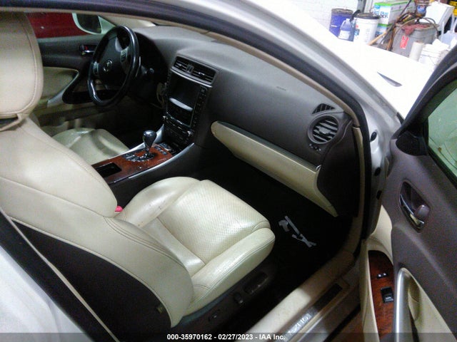 Lexus IS 250 2011 JTHCF5C22B5049338 Image 6