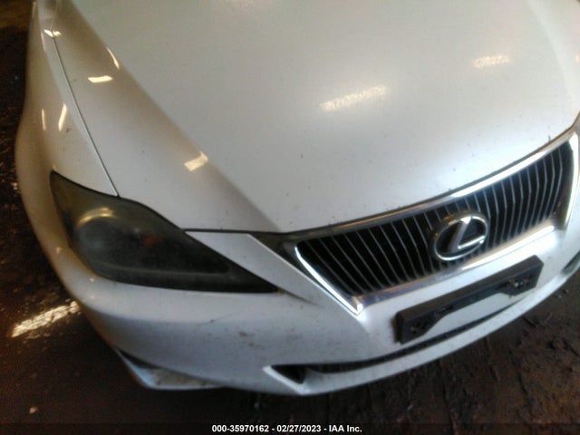 Lexus IS 250 2011 JTHCF5C22B5049338 Image 7