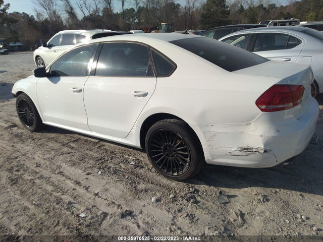 1VWAP7A31EC010928 Volkswagen PASSAT S