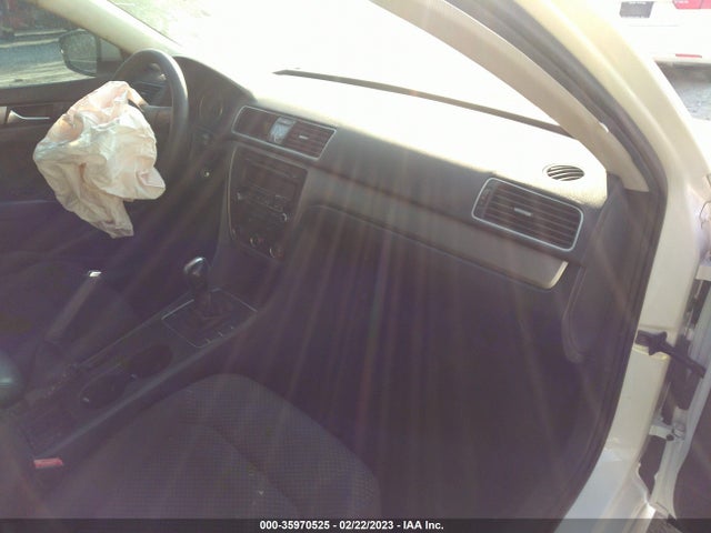 1VWAP7A31EC010928 Volkswagen PASSAT S