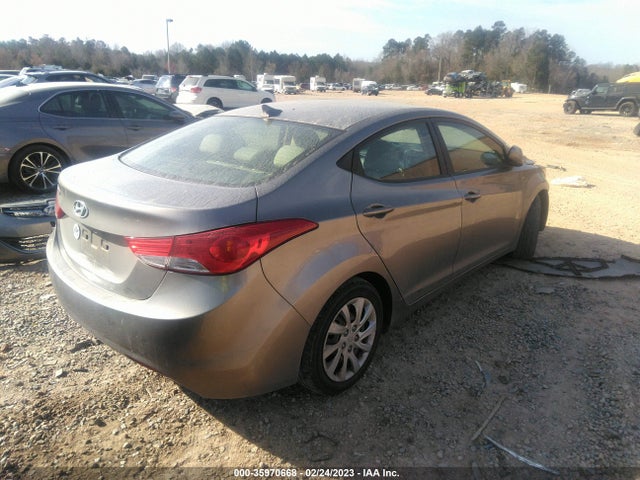 2013 HYUNDAI ELANTRA GLS VIN: 5NPDH4AE1DH194557