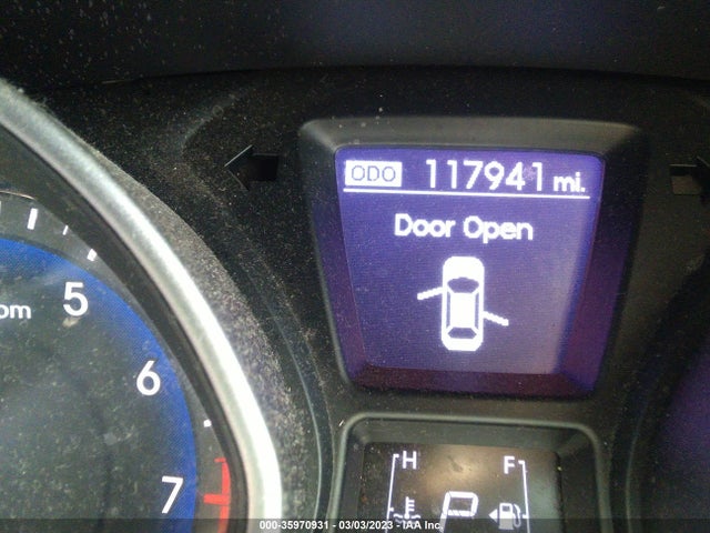 2014 HYUNDAI ELANTRA GT VIN: KMHD35LH4EU201967