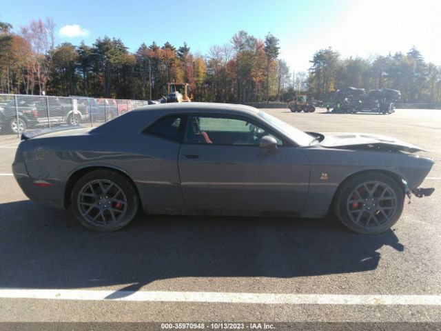 2C3CDZFJ3KH677049 Dodge Challenger R/t Scat Pack