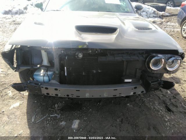 2C3CDZFJ3KH677049 Dodge Challenger R/t Scat Pack