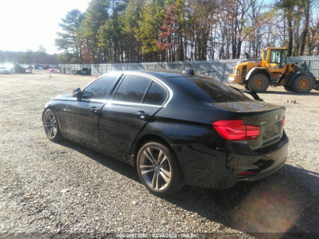 WBA8D9C59HK677953 BMW 3 Series 330i Xdrive