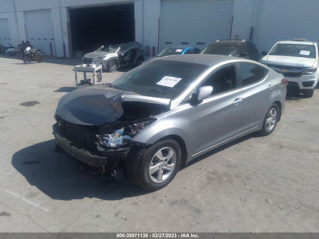 2015 HYUNDAI ELANTRA SE VIN: KMHDH4AE7FU311112