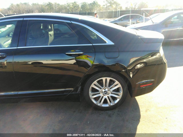2016 Lincoln MKZ, VIN: 3LN6L2G9XGR616912