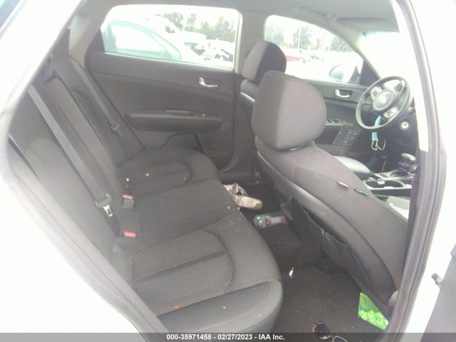 KIA Optima Lx 2018 5XXGT4L33JG206240 Image 9