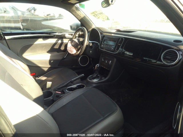 2012 VOLKSWAGEN BEETLE 2.5L PZEV VIN: 3VWJP7AT1CM655851