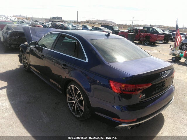 WAUC4AF45JA001400 Audi S4 Prestige