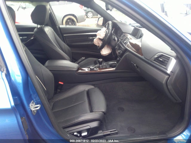 BMW 3 Series 330i 2017 WBA8B9C55HK676532 Image 5