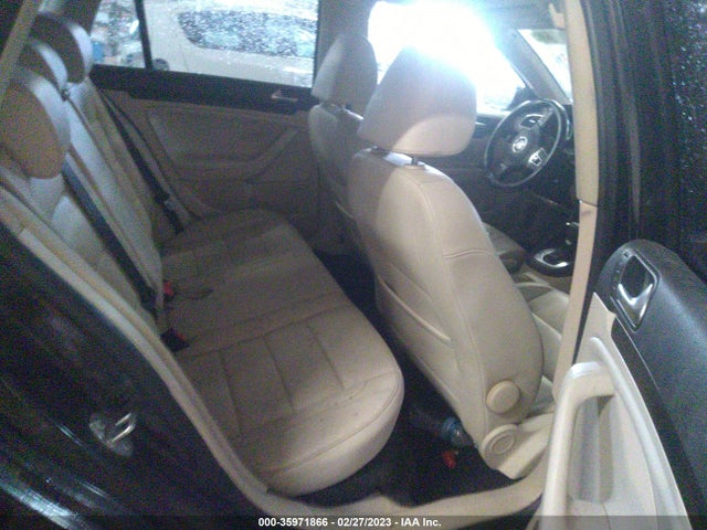 3VWTL7AJXAM654276 Volkswagen Jetta Sportwagen Tdi