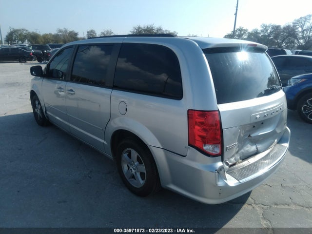 2011 DODGE GRAND CARAVAN MAINSTREET VIN: 2D4RN3DG7BR647637