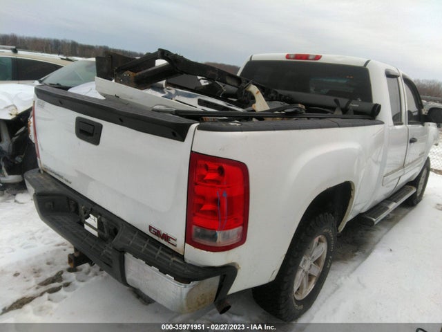 2013 GMC SIERRA 1500 SLT VIN: 1GTR2WE71DZ258359