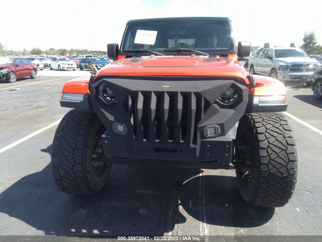 2018 Jeep Wrangler, VIN: 1C4HJXFG2JW279804
