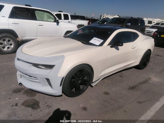 Chevrolet Camaro 1lt 2017 1G1FB1RX7H0145289 Image 2